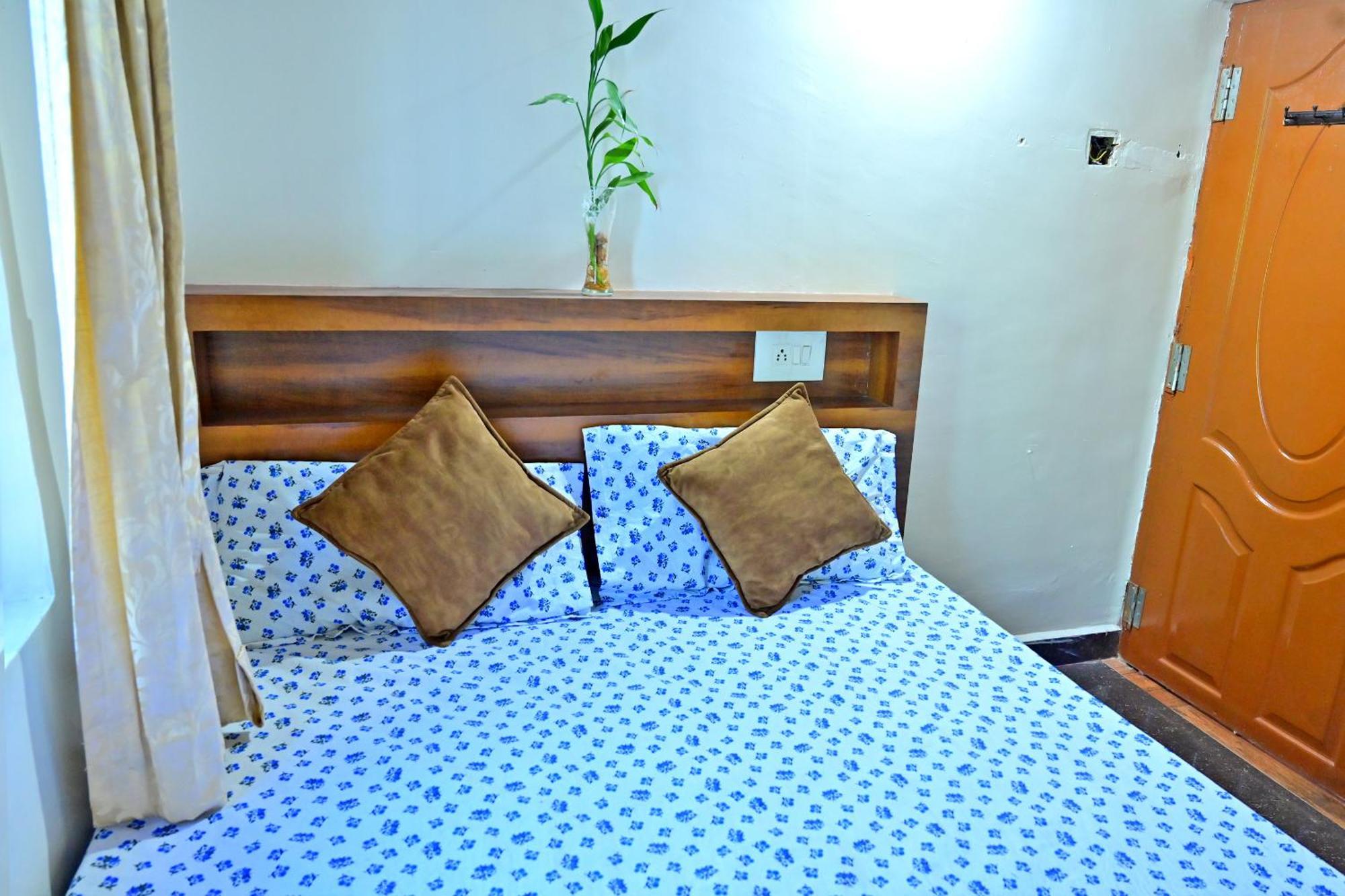 Hulihara Homestay - Full Villa, Coffee Estate & Balcony View Sakleshpur Buitenkant foto